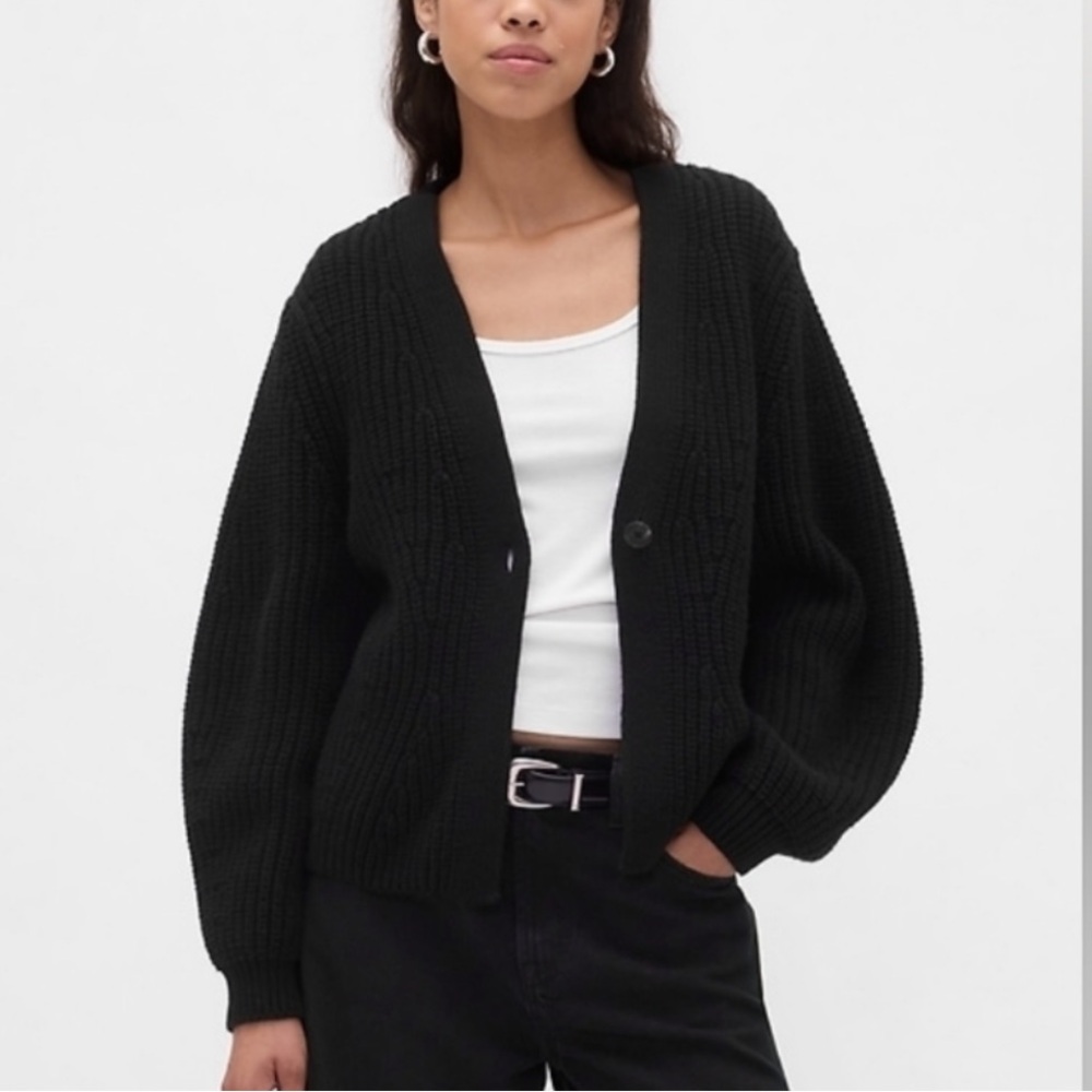 GAP BARREL SLEEVE SWEATER
